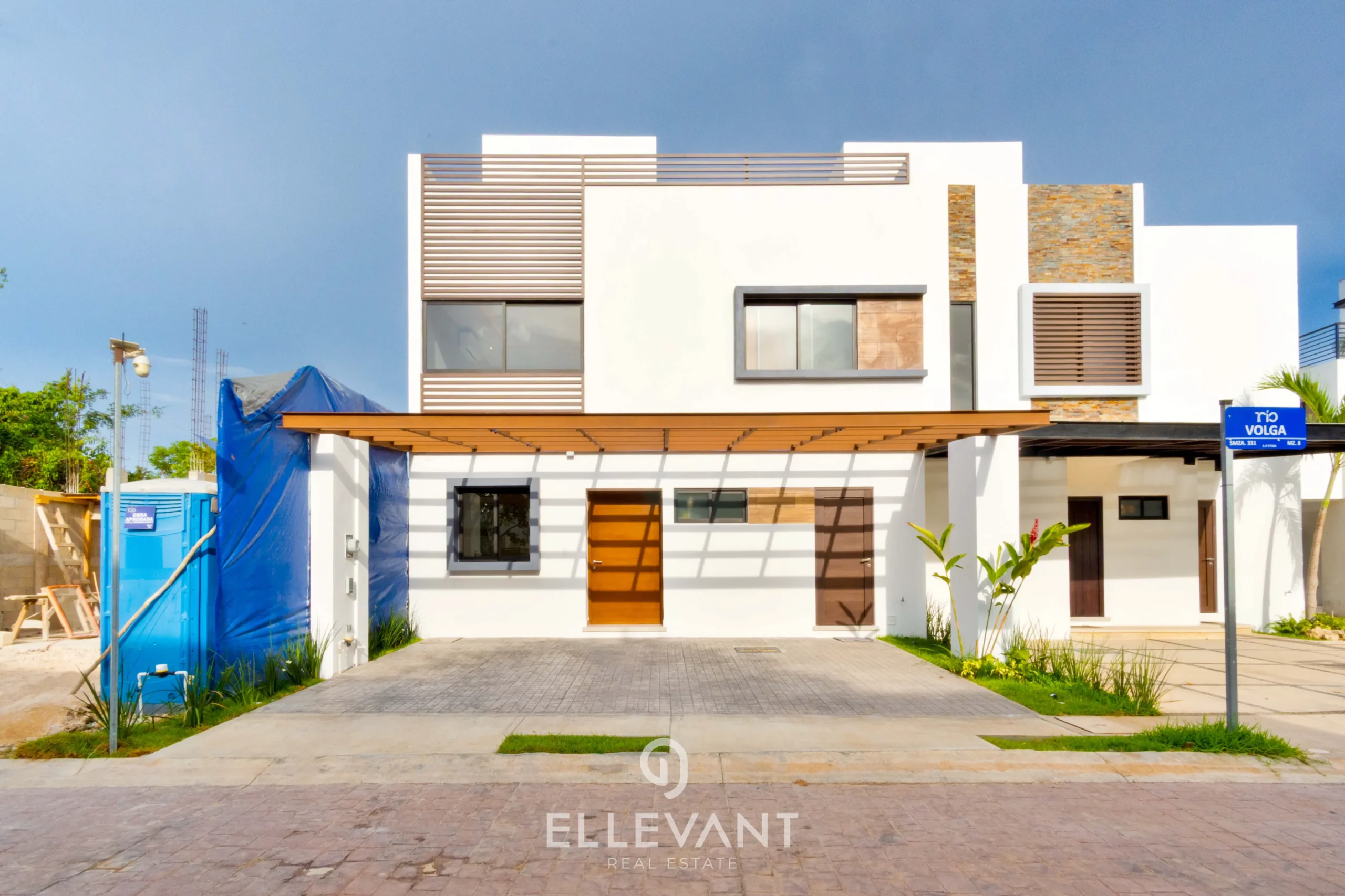 1-DSC07139-Edit-Edit