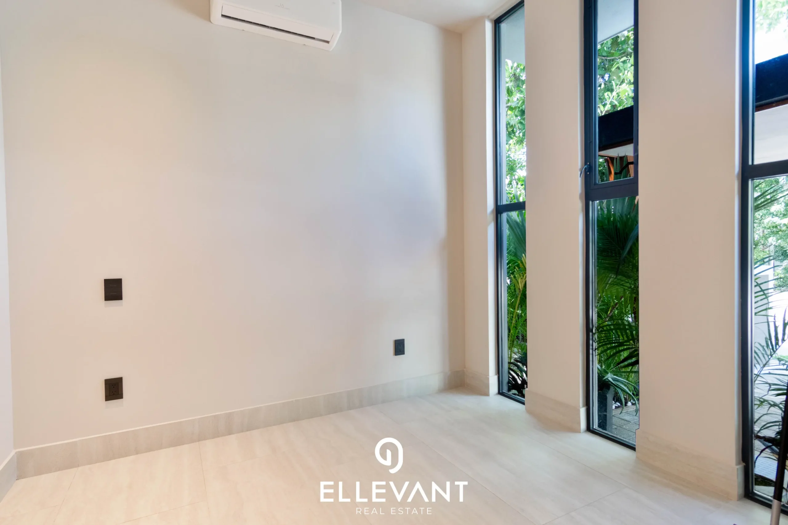 Ellevant Hudson-9